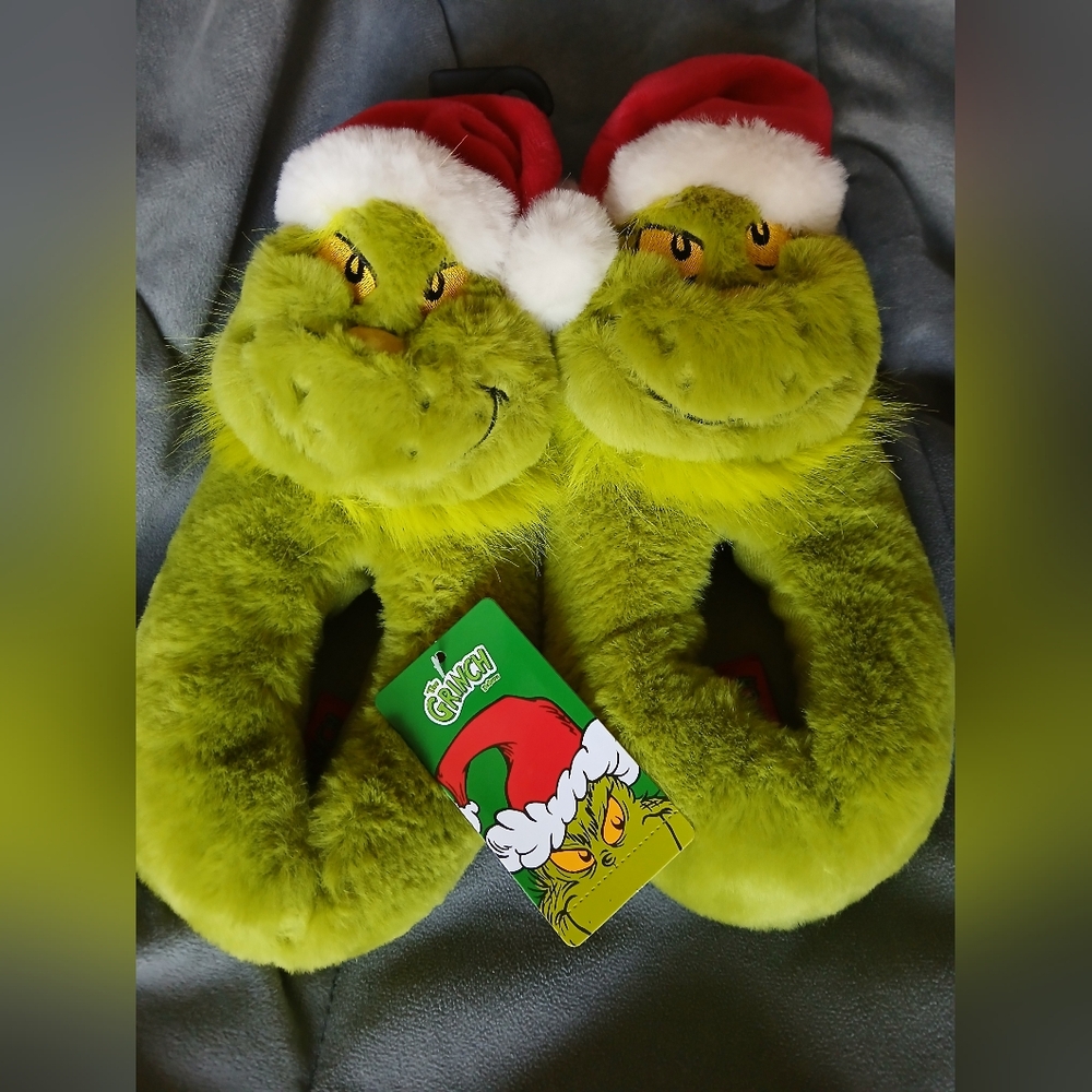 Kids Grinch Plush Slippers
